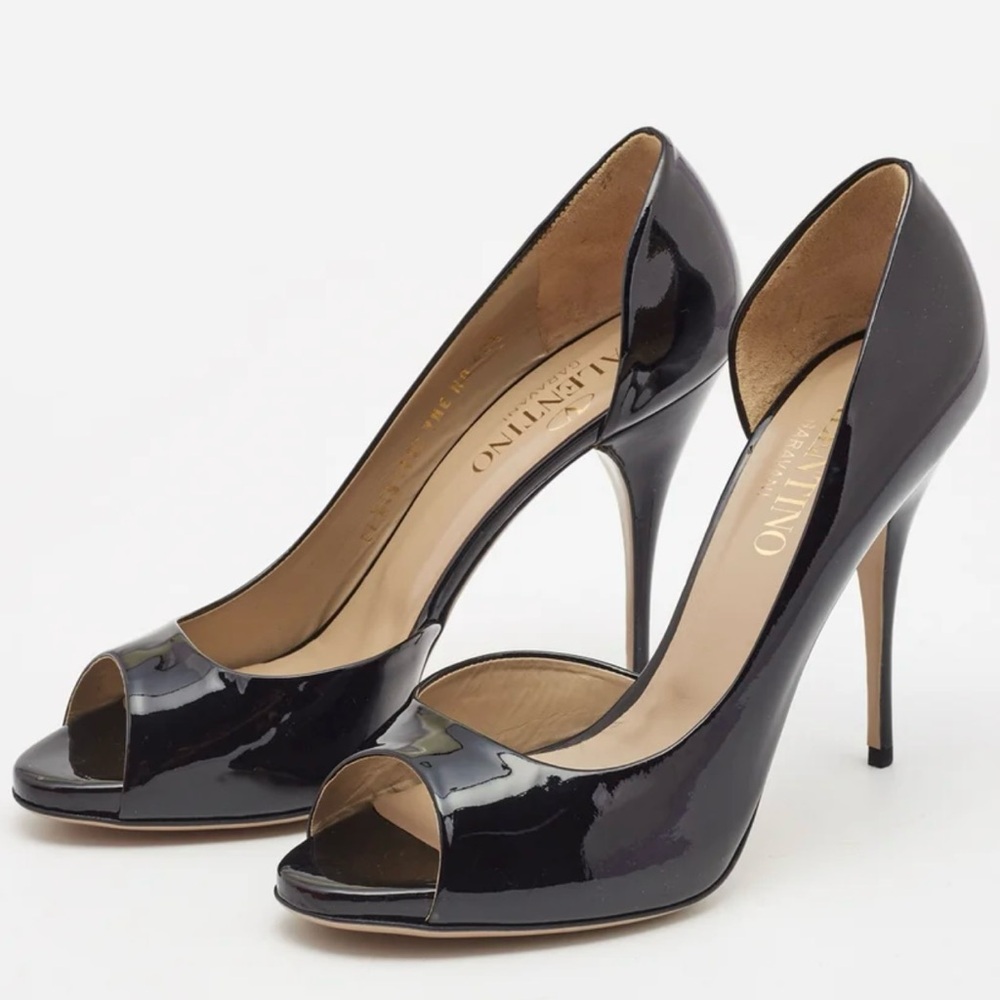 Valentino Garavani open toe pump